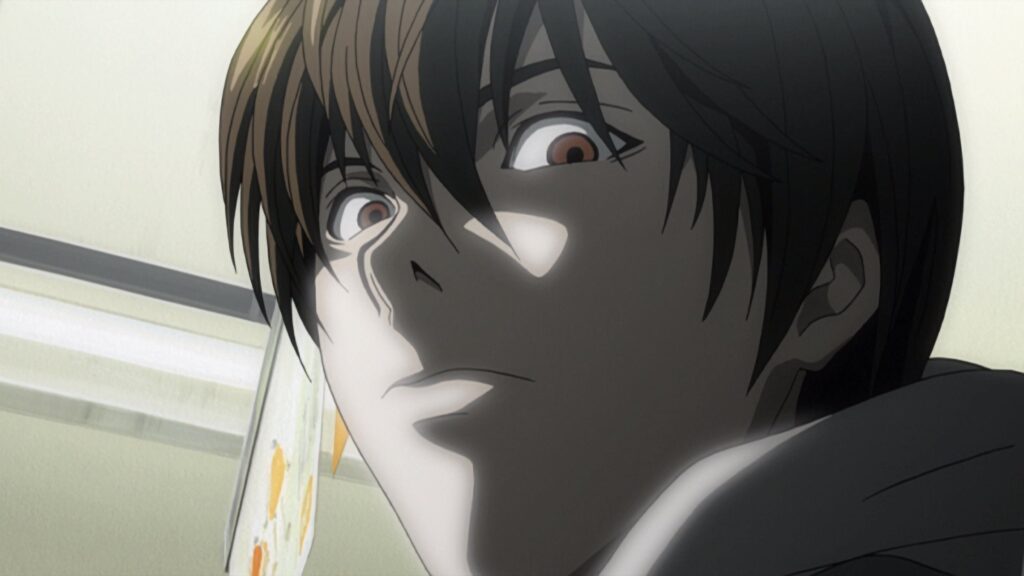 Light Yagami kill Raye Penber Death Note