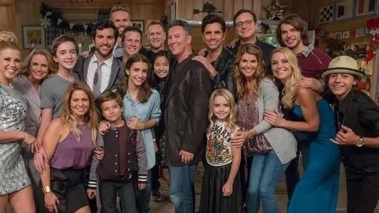 Fuller House Season 6 Cast