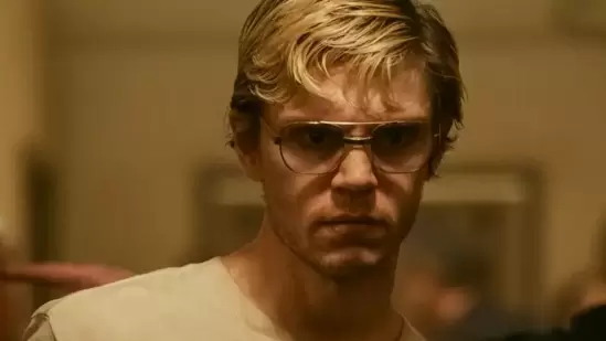 How did Jeffrey Dahmer become such a dangerous human being?